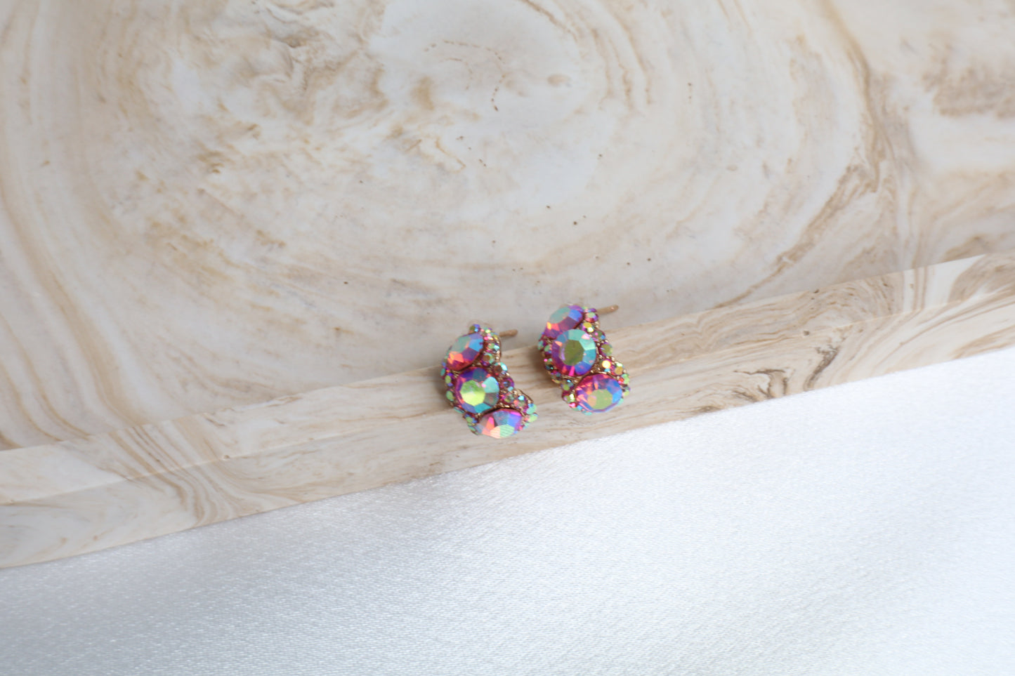 Era earrings