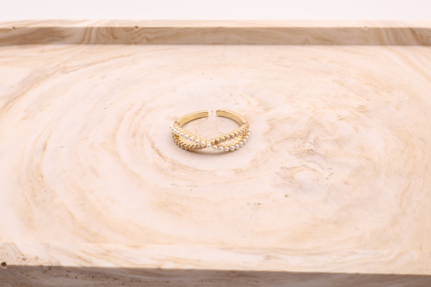Infinity Ring (Pearl)