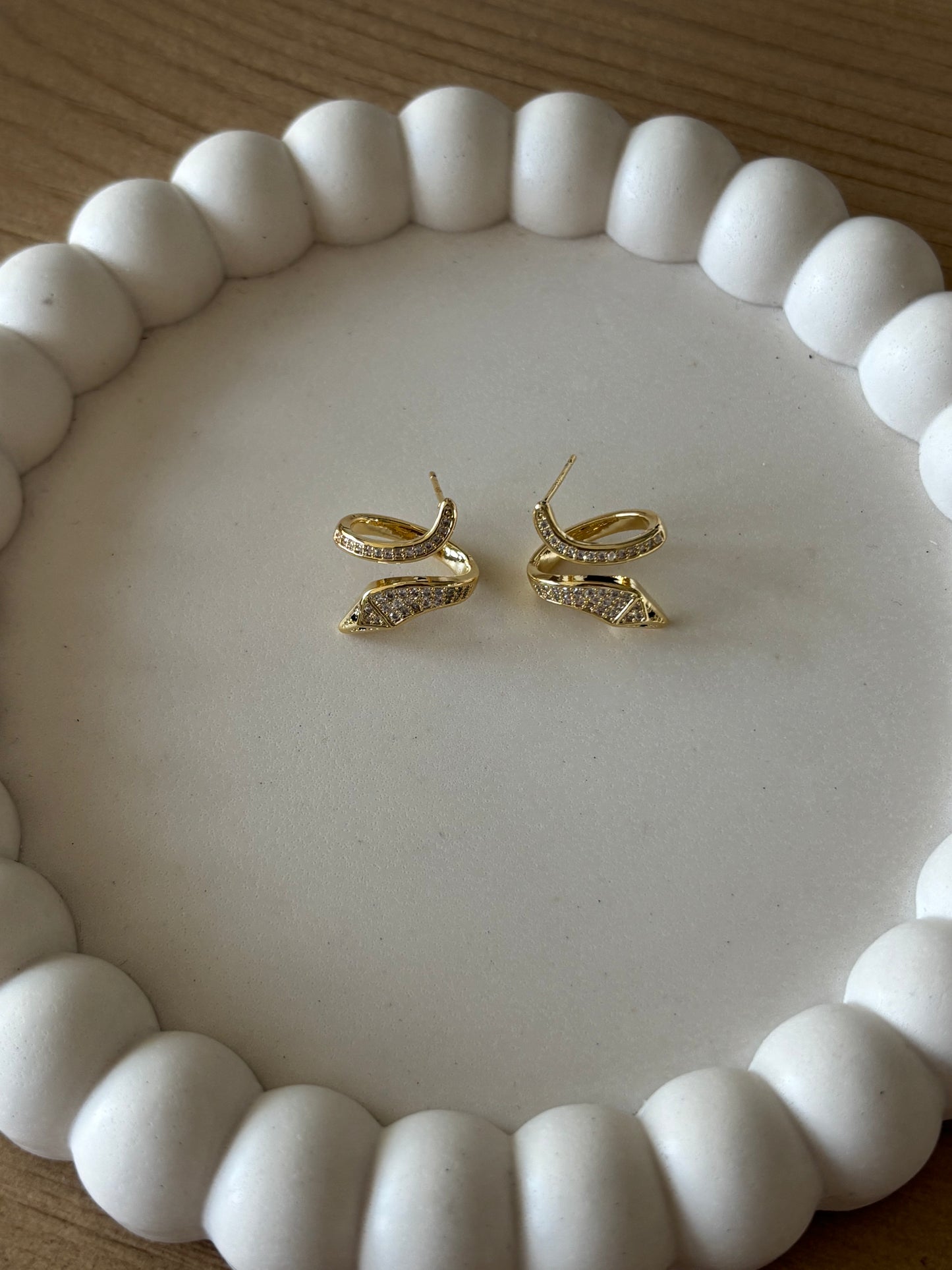 Serpent earrings