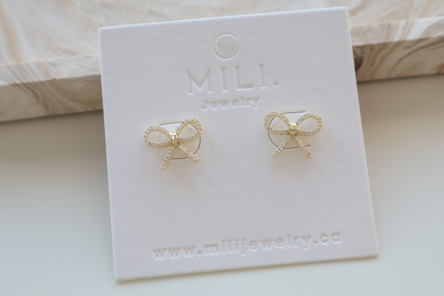 Bow studs