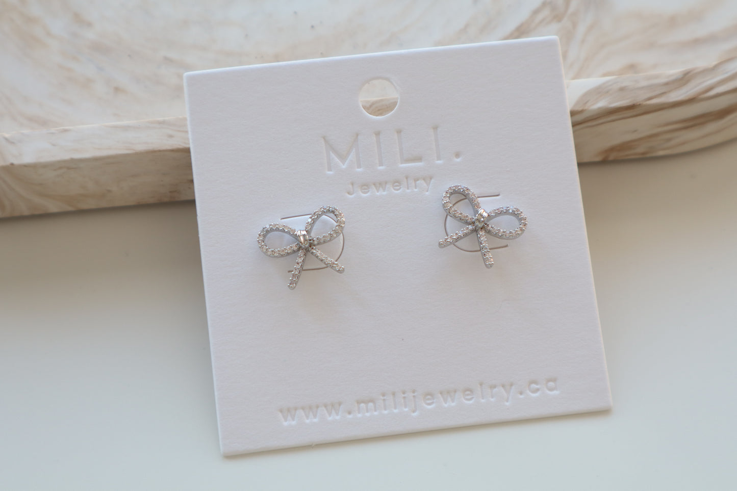 Bow studs