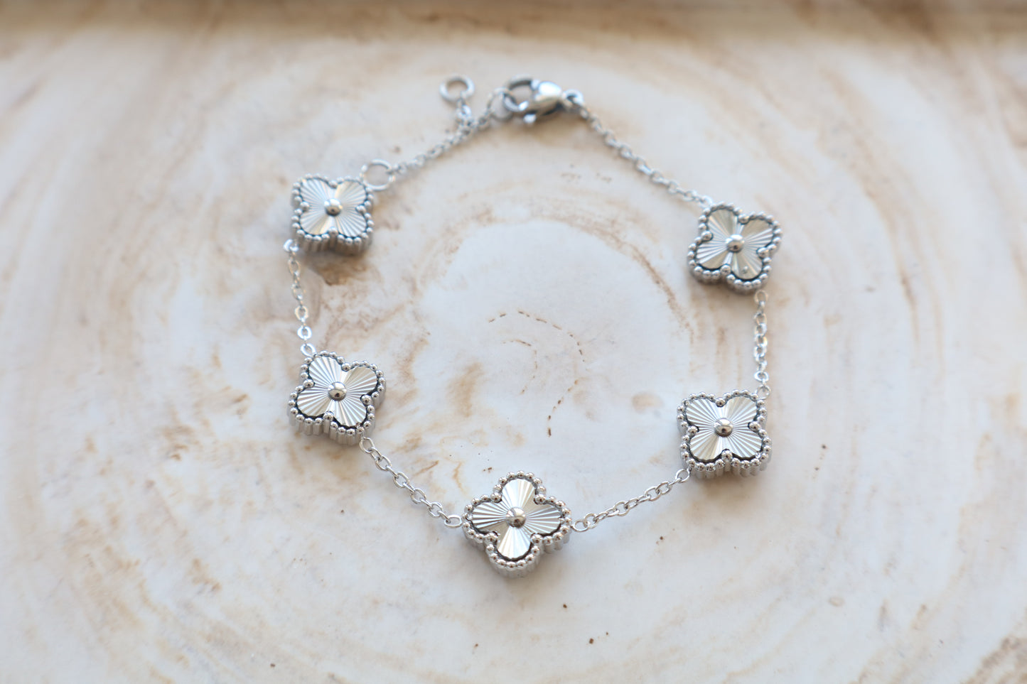 Emma bracelet (high shine)