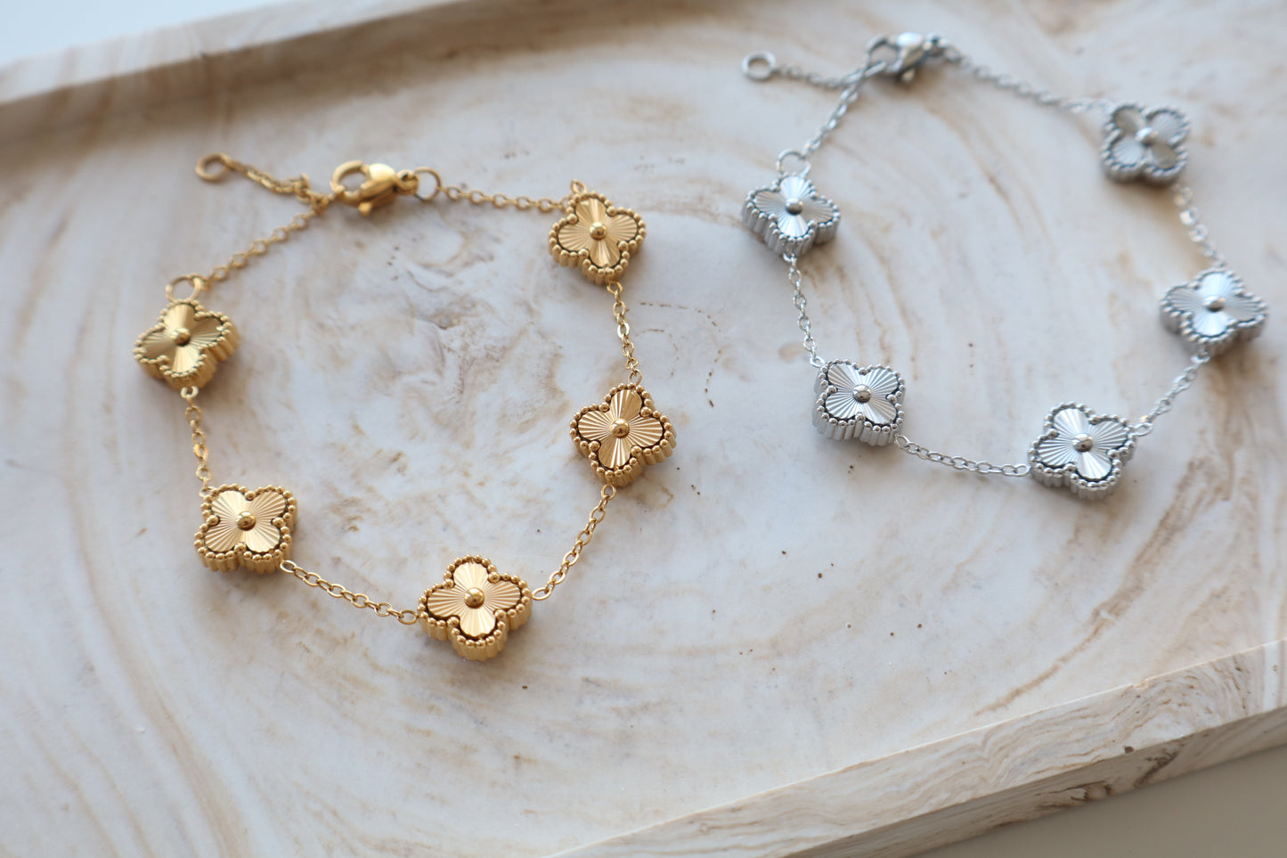 Emma bracelet (high shine)