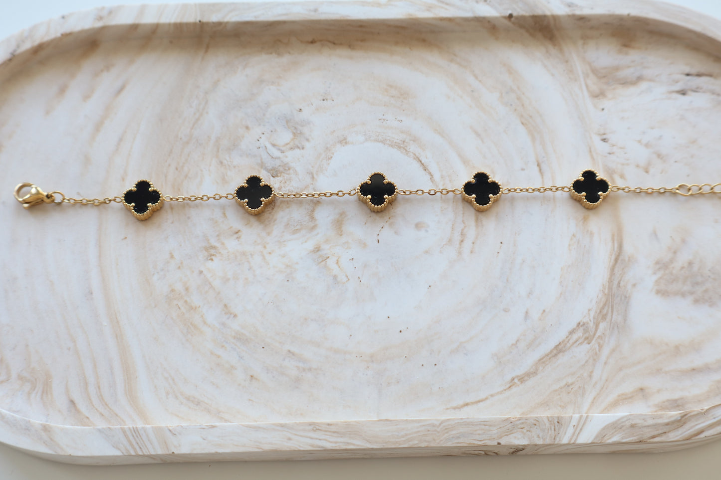 Emma bracelet (black)
