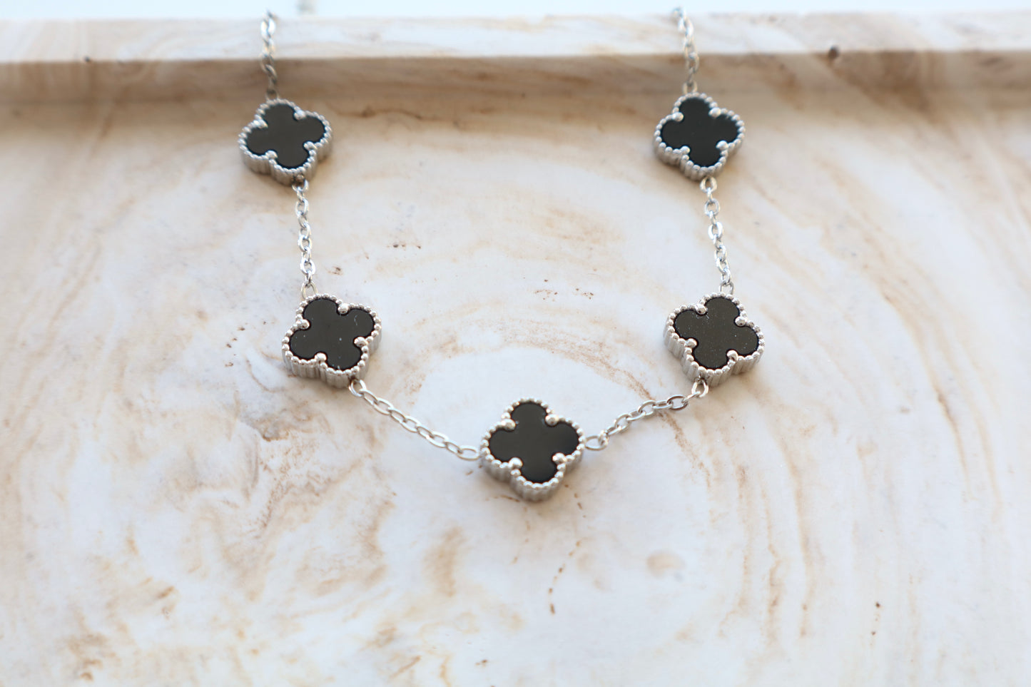 Emma bracelet (black)