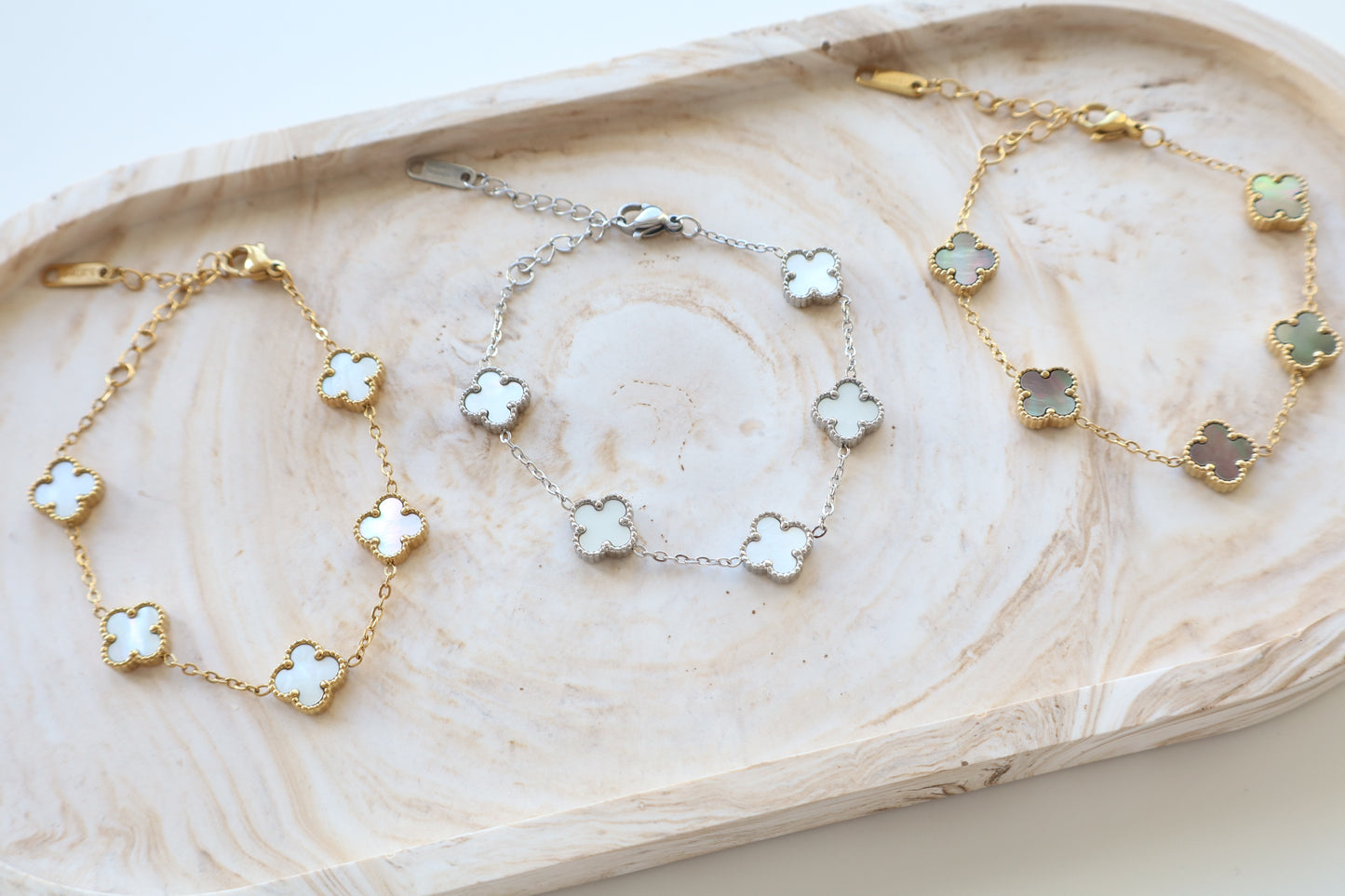 Emma bracelet (mother of pearl)