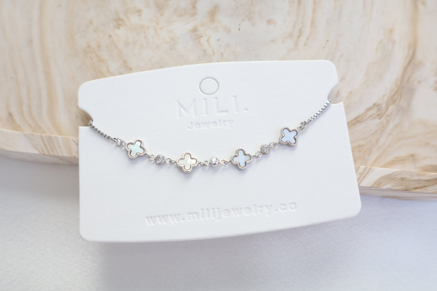 Emma bracelet (DS, mother of pearl)