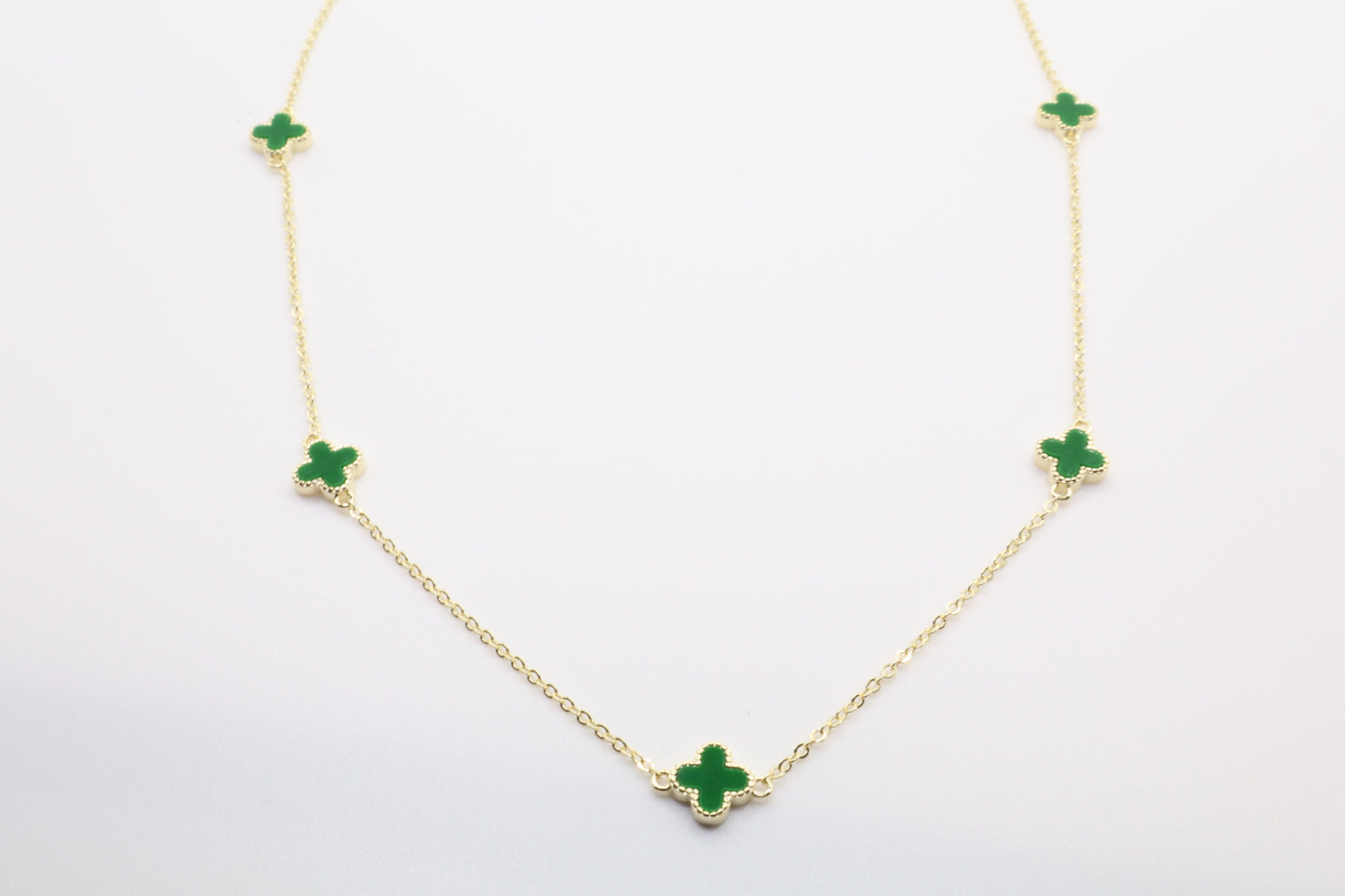 Emma charm necklace (five colors)